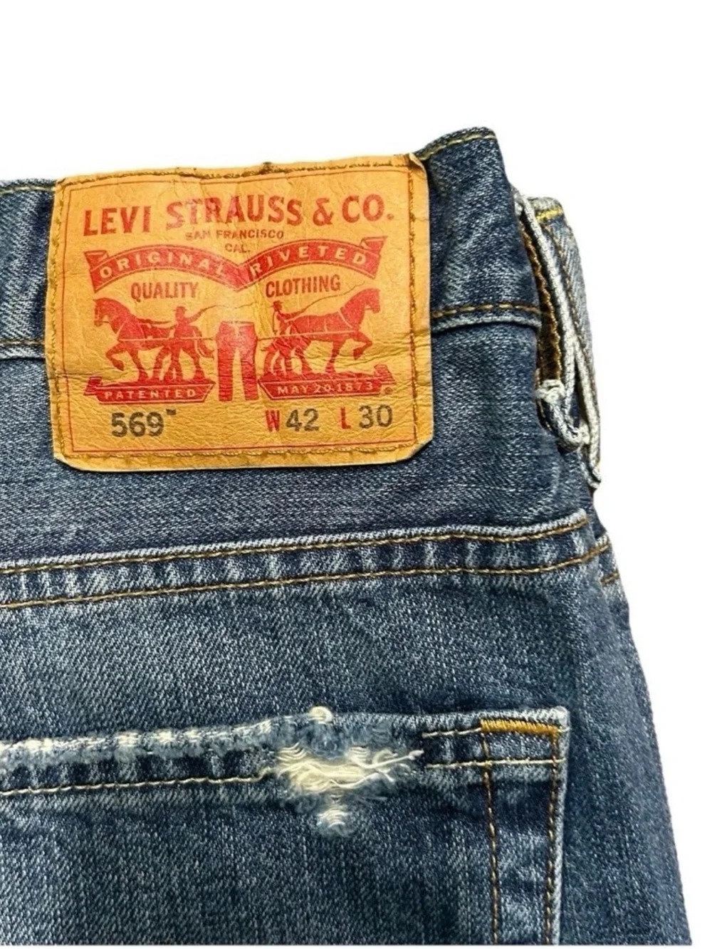 Men’s Levi’s 569 Ripped Jeans Size 42x30